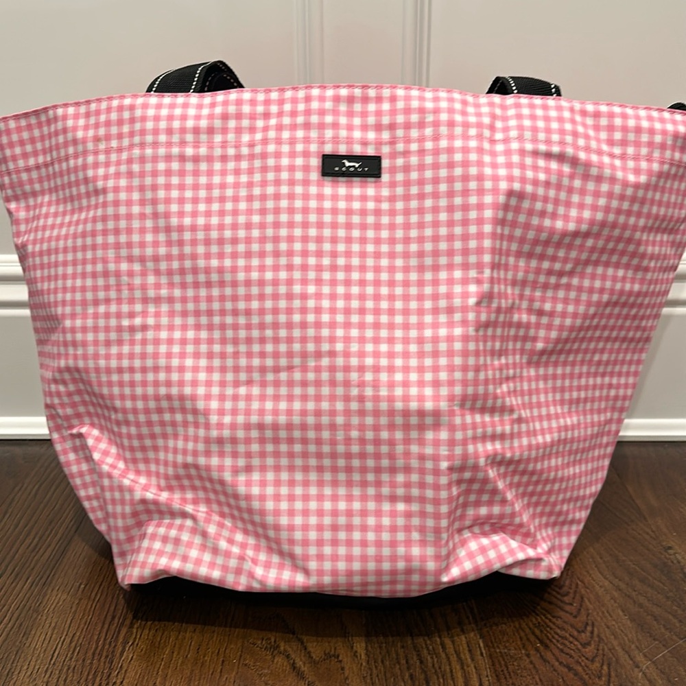 Scout tote